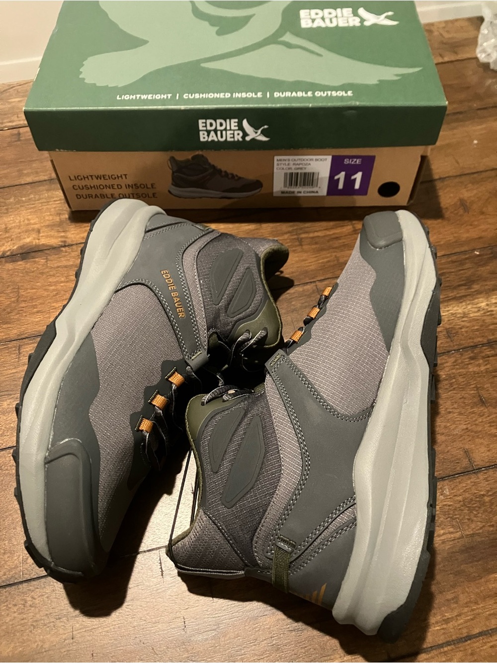 Eddie Bauer Gray and Olive Men's High-Top Hiking Boots Sz 11 - Picture 2 of 4